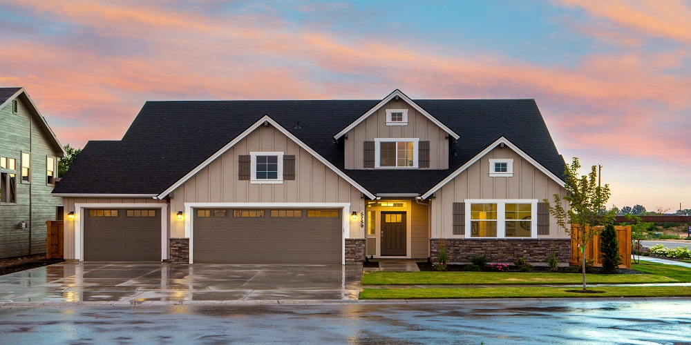 Sacramento suburban home with garage on a quiet neighborhood street